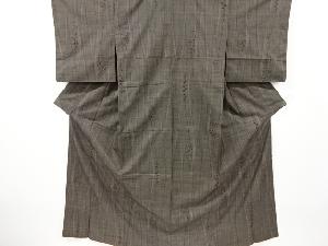 リサイクル　変わり縞に抽象模様織り出し本場泥大島紬着物(5マルキ)